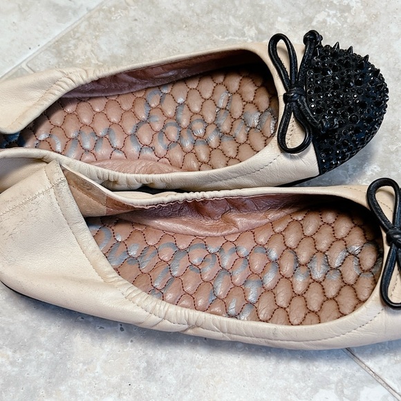 Elegant Sam Edelman Beatrix Ballet Flat - Picture 2 of 5
